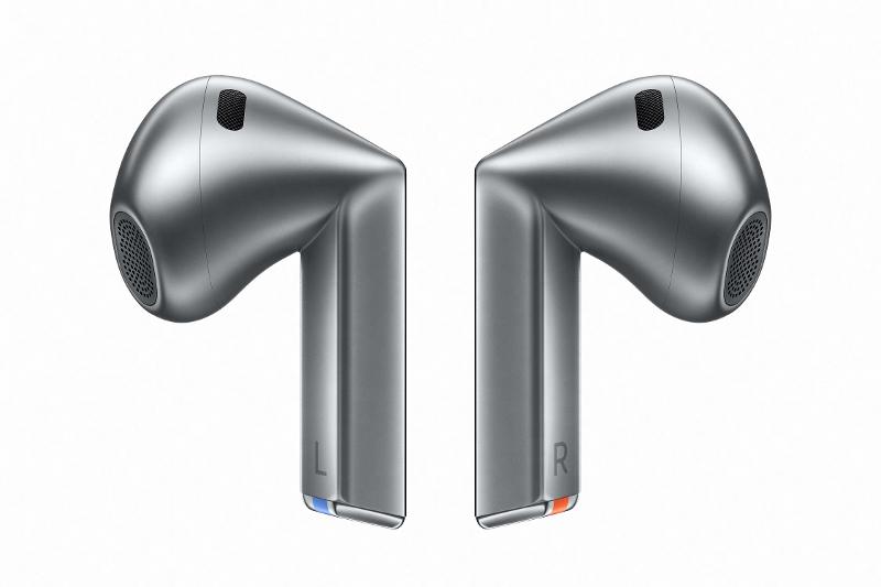 003-galaxy-buds3-silver-side.jpg