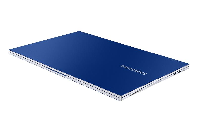 014_galaxybook_flex_15_product_images_r_perspective_blue-1.jpg