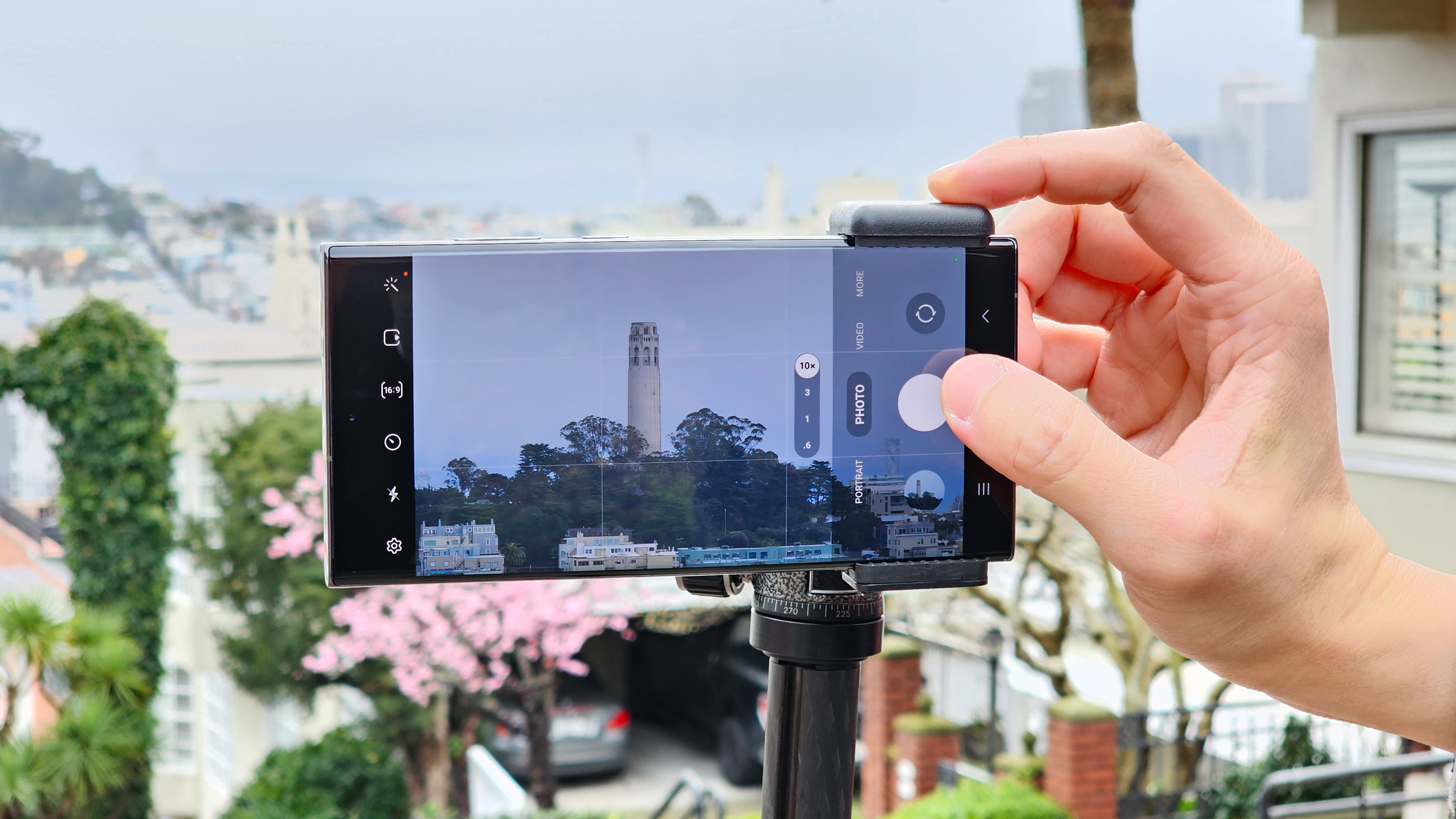 Samsung Galaxy S23 FE upgrades the camera to 50MP, uses last