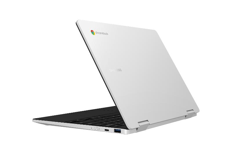 015_galaxy_chromebook_2_360_12_wifi_us_silver_dynamic3.jpg