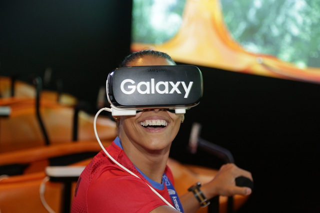 Spain's Most-Decorated Paralympian, Teresa Perales, Visits The Samsung Galaxy Studio in Olympic Park to Experience Samsung's Mobile Technologies