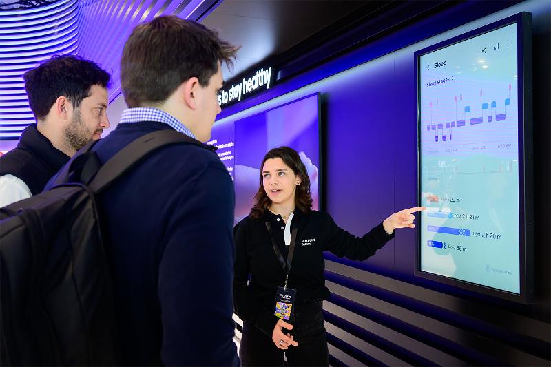 005-MWC 2025-Explore-AI-Powered-Innovation-in-Mobile-Health-Home-and-Networks-With-Samsung.jpg