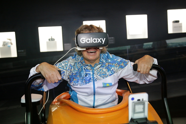 First-Time Paralympic Medalist From Kazakhstan, Zufiya Gabibullina, Visits The Samsung Galaxy Studio in Olympic Park