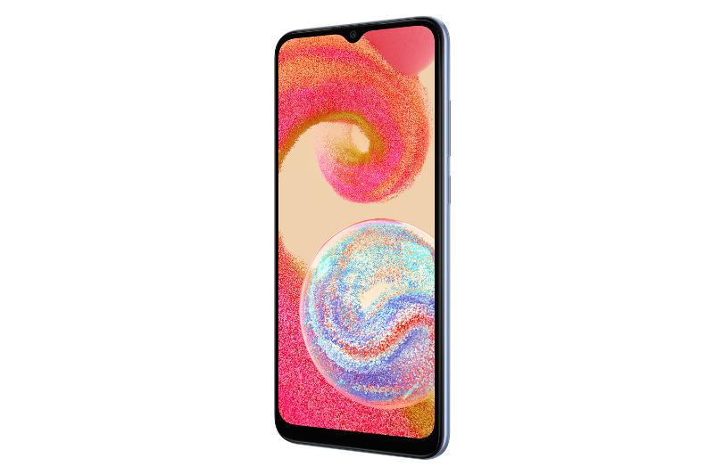 005_galaxy_a04e_light_blue_front_r30.jpg