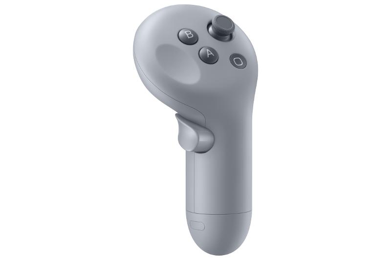 025-galaxy-XR-controller-right-l-perspective.jpg