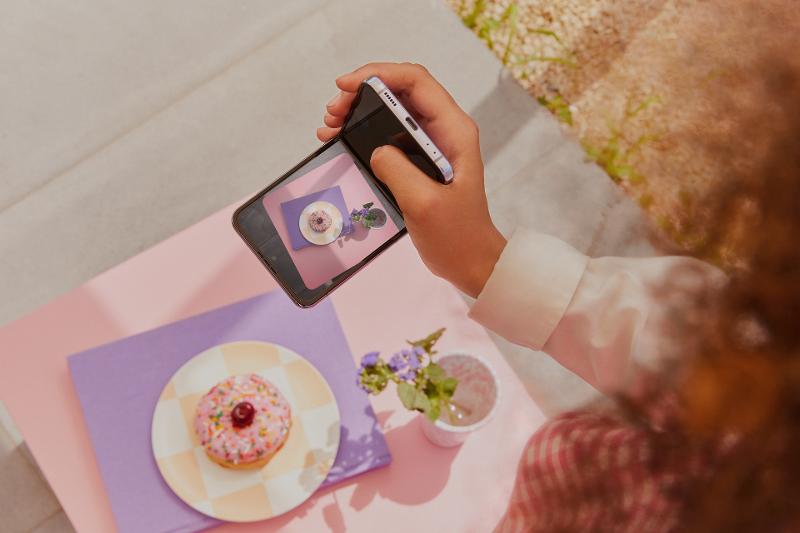 Samsung Galaxy Z Fold4 及 Flip4 登场：预载 Android 12L，优化大屏多工协作 8
