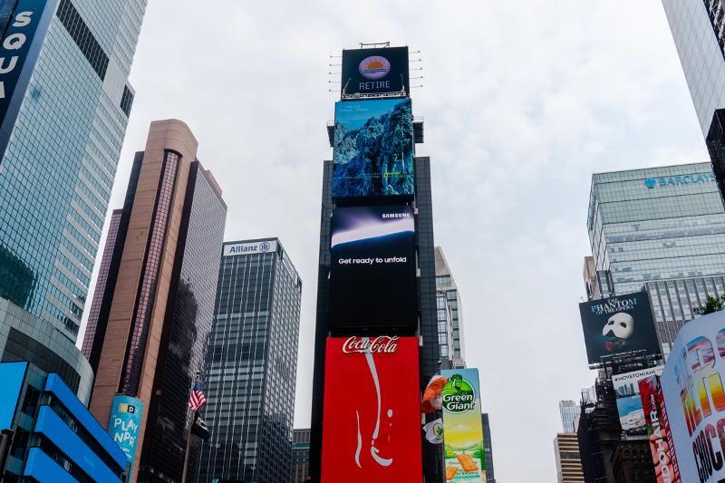 004_new_york_times_square.jpg