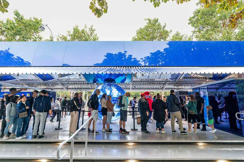 011-Samsung-Marks-Final-Countdown-to-Paris-2024-With-new-Olympic-rendezvous-Samsung-Square-Marigny.jpg