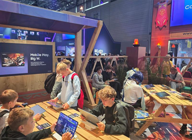 010-Samsung-And-Partners-Level-Up-Galaxy-Gaming-At-Gamescom-2025-Newsbody.jpg