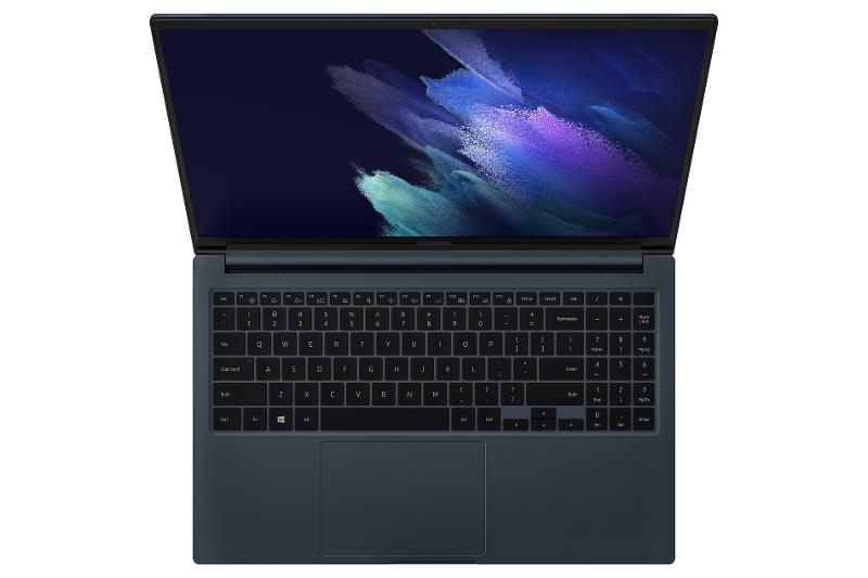 017_galaxy_book_odyssey_15inch_mysticblack_wifi_top_wide_open.jpg