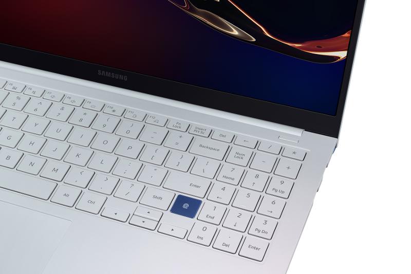 018_galaxybook_ion_15_product_images_detail_silver-1.jpg