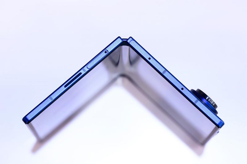006_Galaxy_Unpacked_2025_A_First_Look_at_the_Galaxy_Z_Fold7_Unfolding_a_New_Standard_in_Foldable_Design_Newsbody.jpg