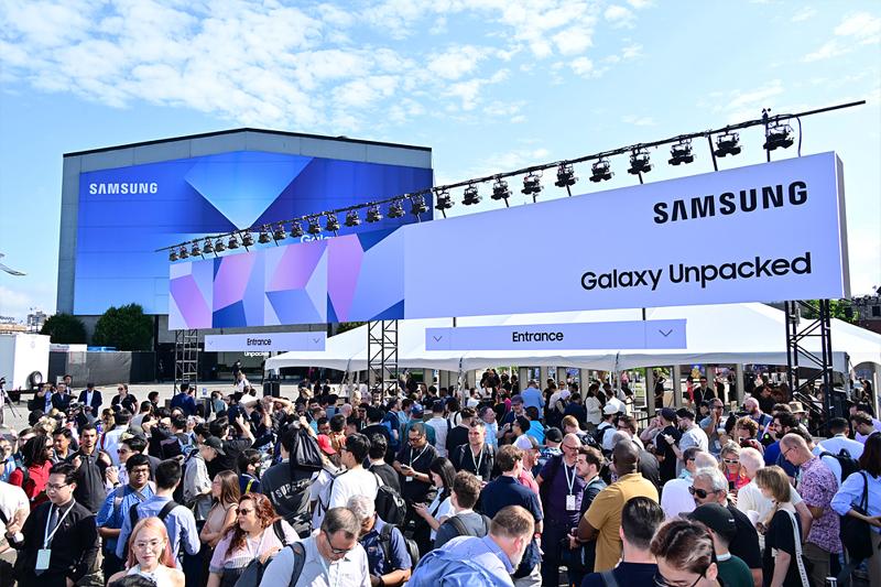 022-Galaxy-Unpacked-2025-The-Next-Chapter-in-Personalized-Multimodal-Galaxy-Innovation-Thumbnail.jpg