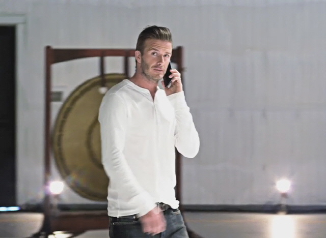 Olympic ambassador, David Beckham Celebrates the Power of the Samsung GALAXY Note