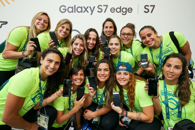 Samsung Delivers 12,500 Galaxy S7 edge Olympic Games Limited Edition Phones to Rio 2016 Olympians