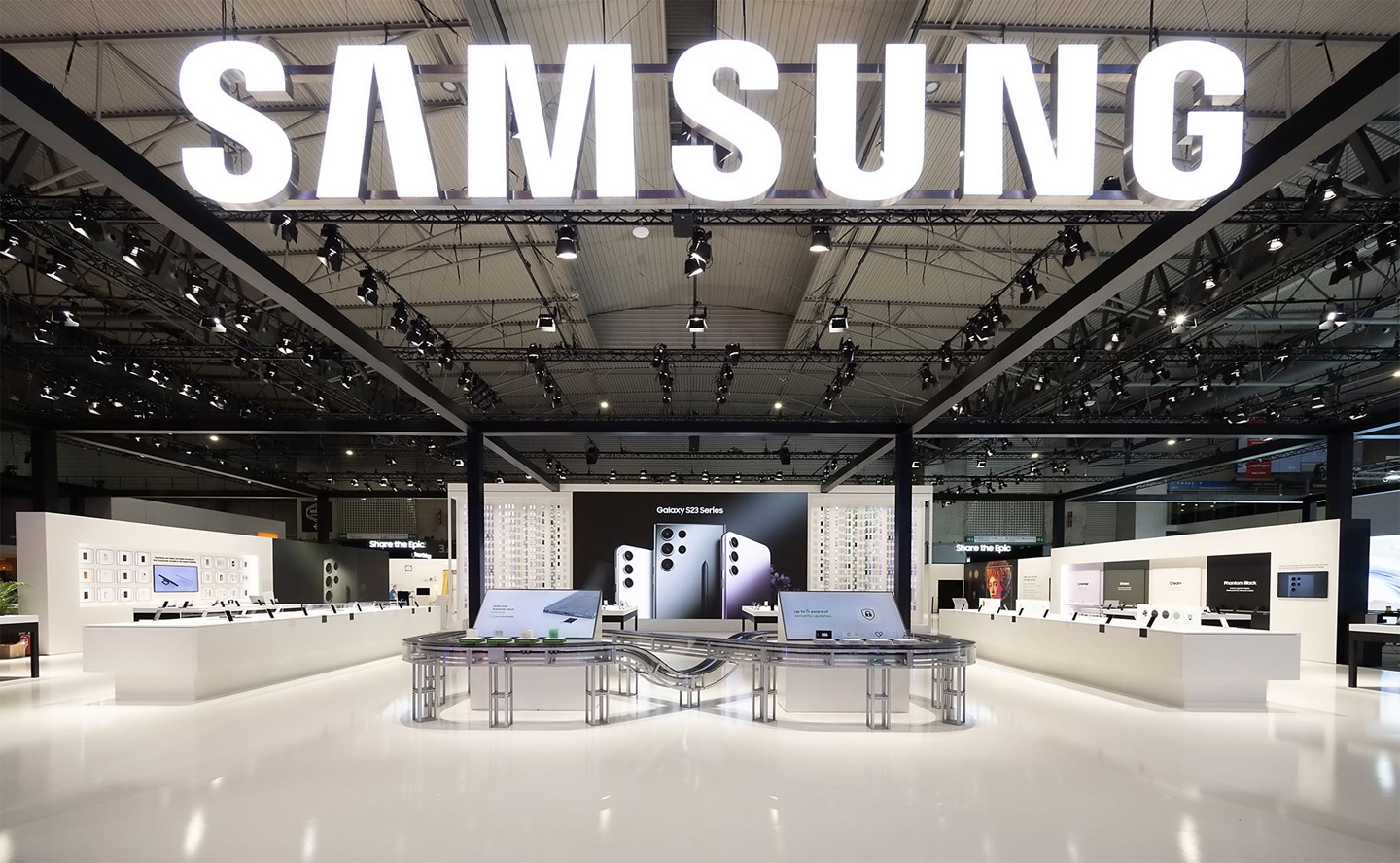 Samsung Showcases Connected Home Appliances Designed for
