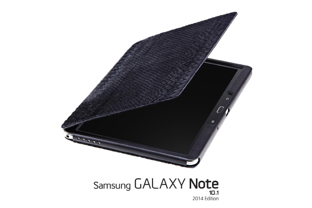 Samsung's Premium Galaxy Note Tablets Make Debut at  Paris Men's Fashion Week